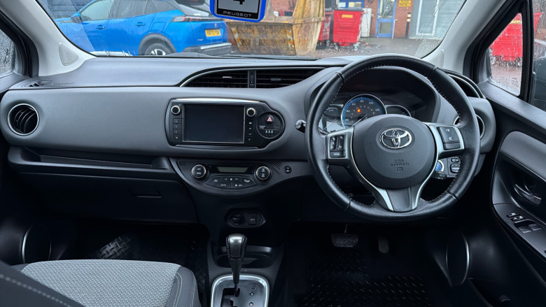 Toyota Yaris 1.5 Hybrid Icon 5dr CVT Hybrid Hatchback